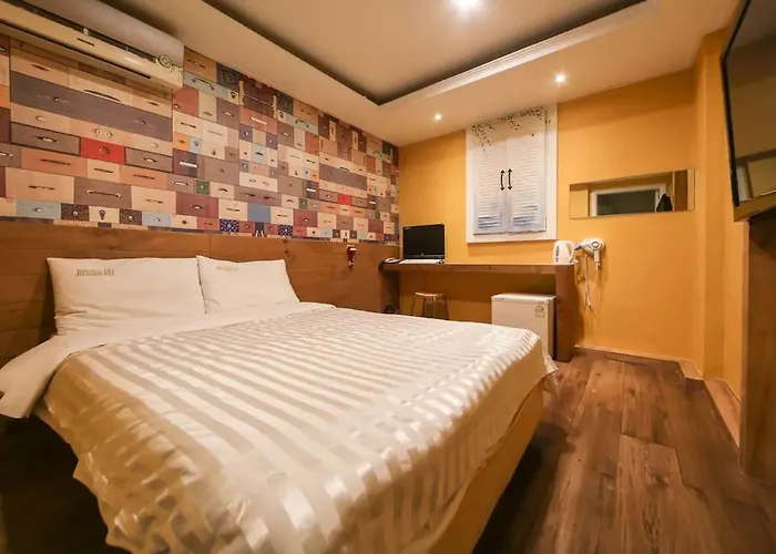 Hostel Biz Jongro - Insa-dong